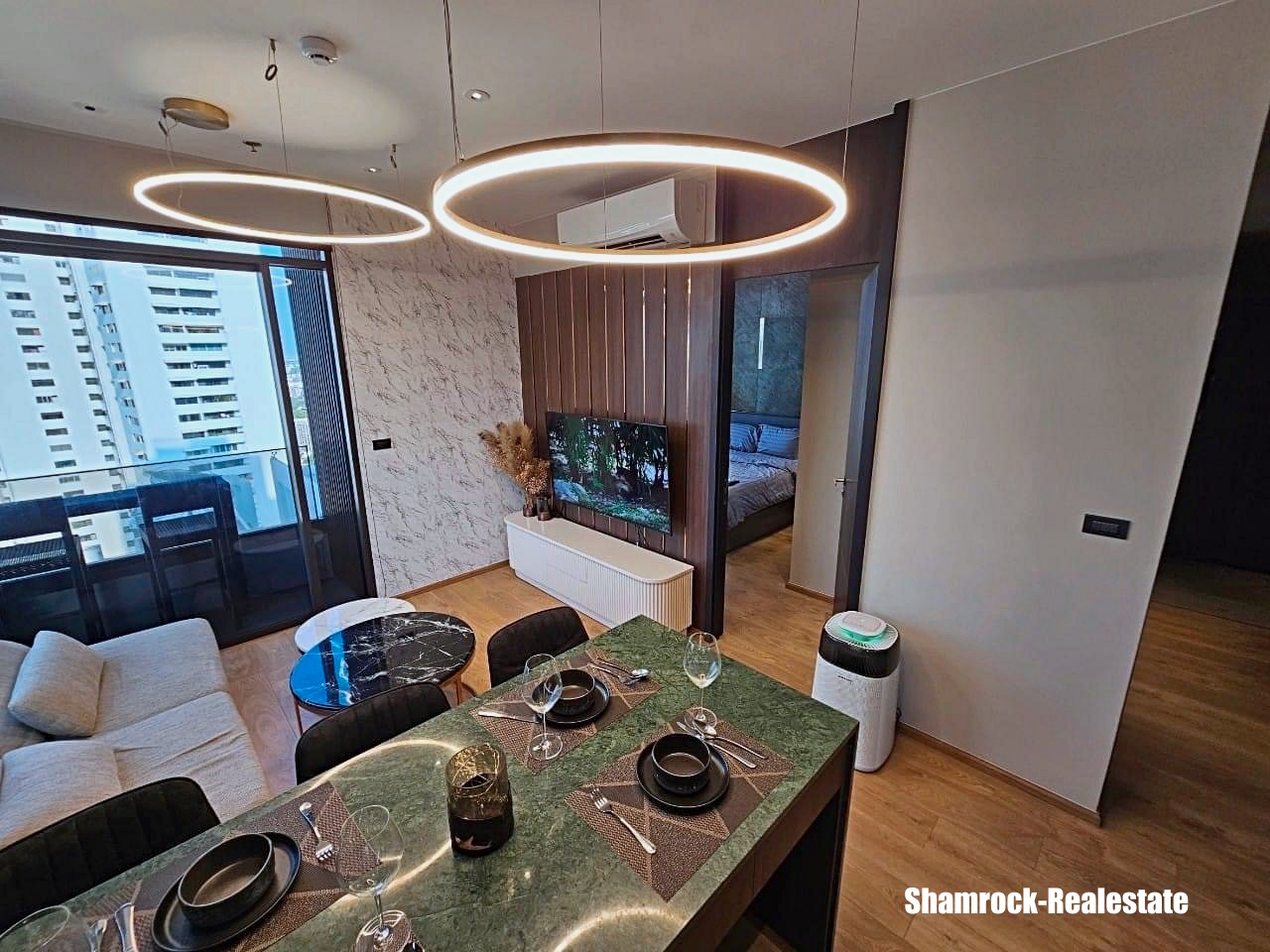 The Fine Bangkok Shamrock Real Estate